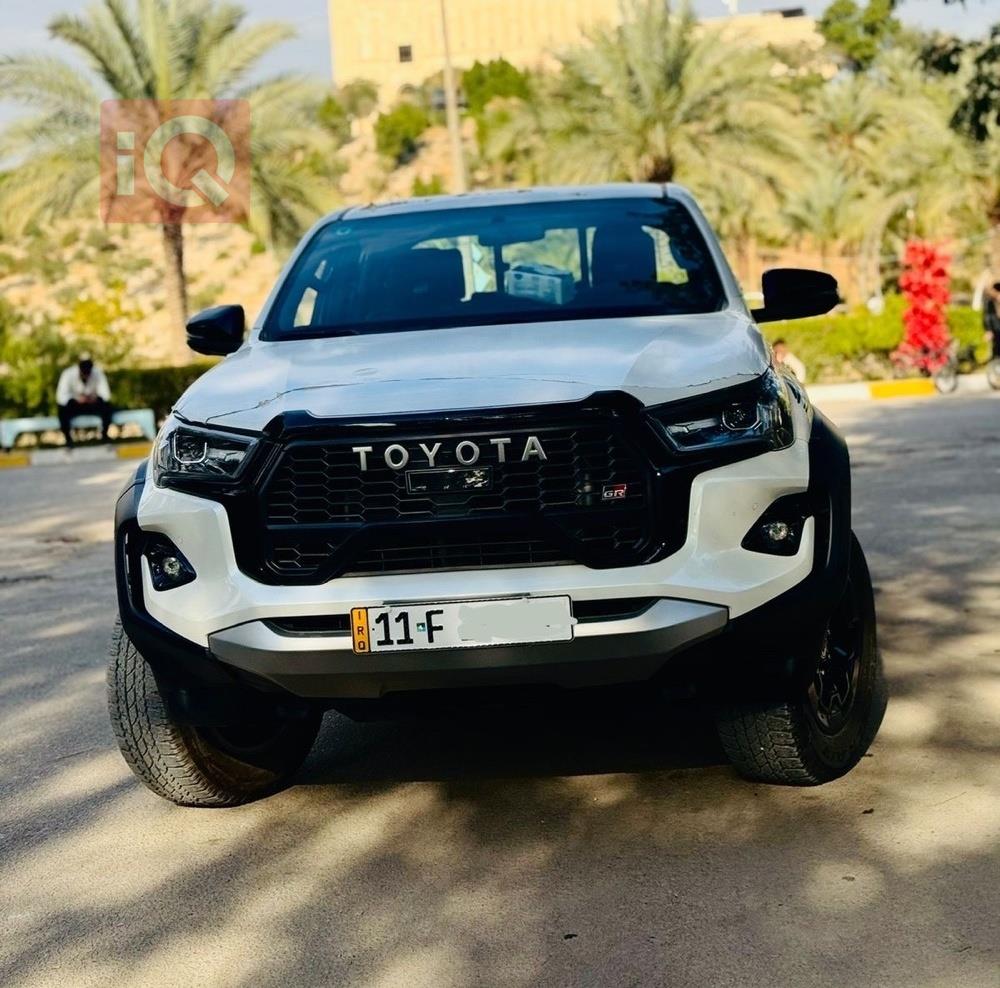 تۆیۆتا هایلۆکس